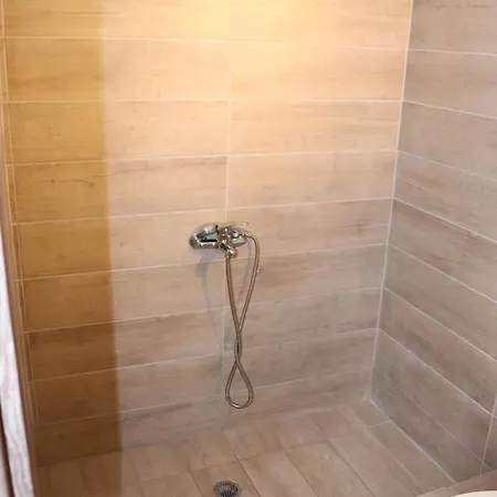 Ateni House Garden Appartement Áyios Pétros