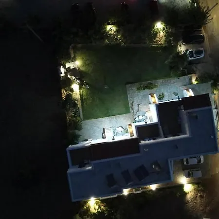 Appartement Ateni House Garden Áyios Pétros