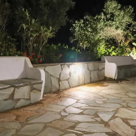 Ateni House Garden * Áyios Pétros